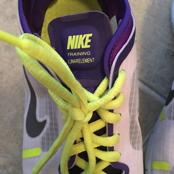 Nike training sneakers - Picture 2 of 4